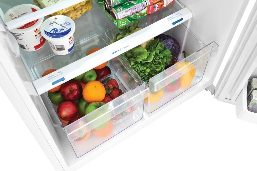Humidity-Controlled Crisper Drawers