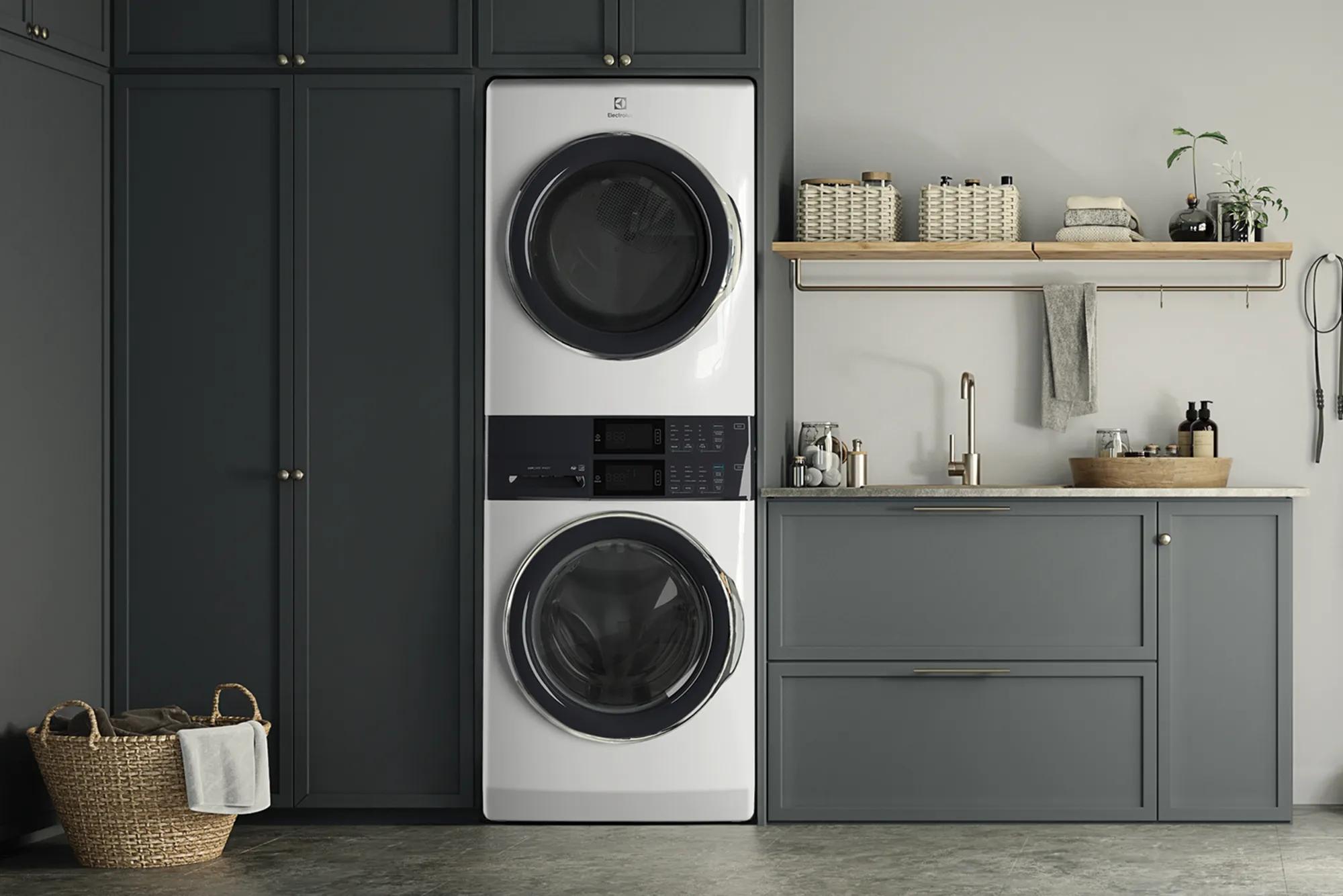 Electrolux 600 Series Laundry Tower - Thumbnail 3