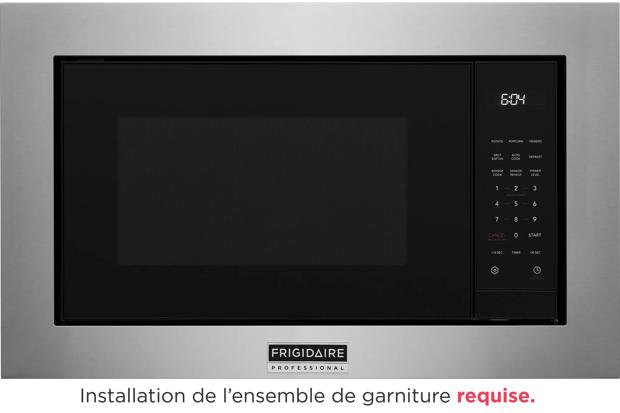Frigidaire Professional Four à micro-ondes encastré de 2,2 pi³