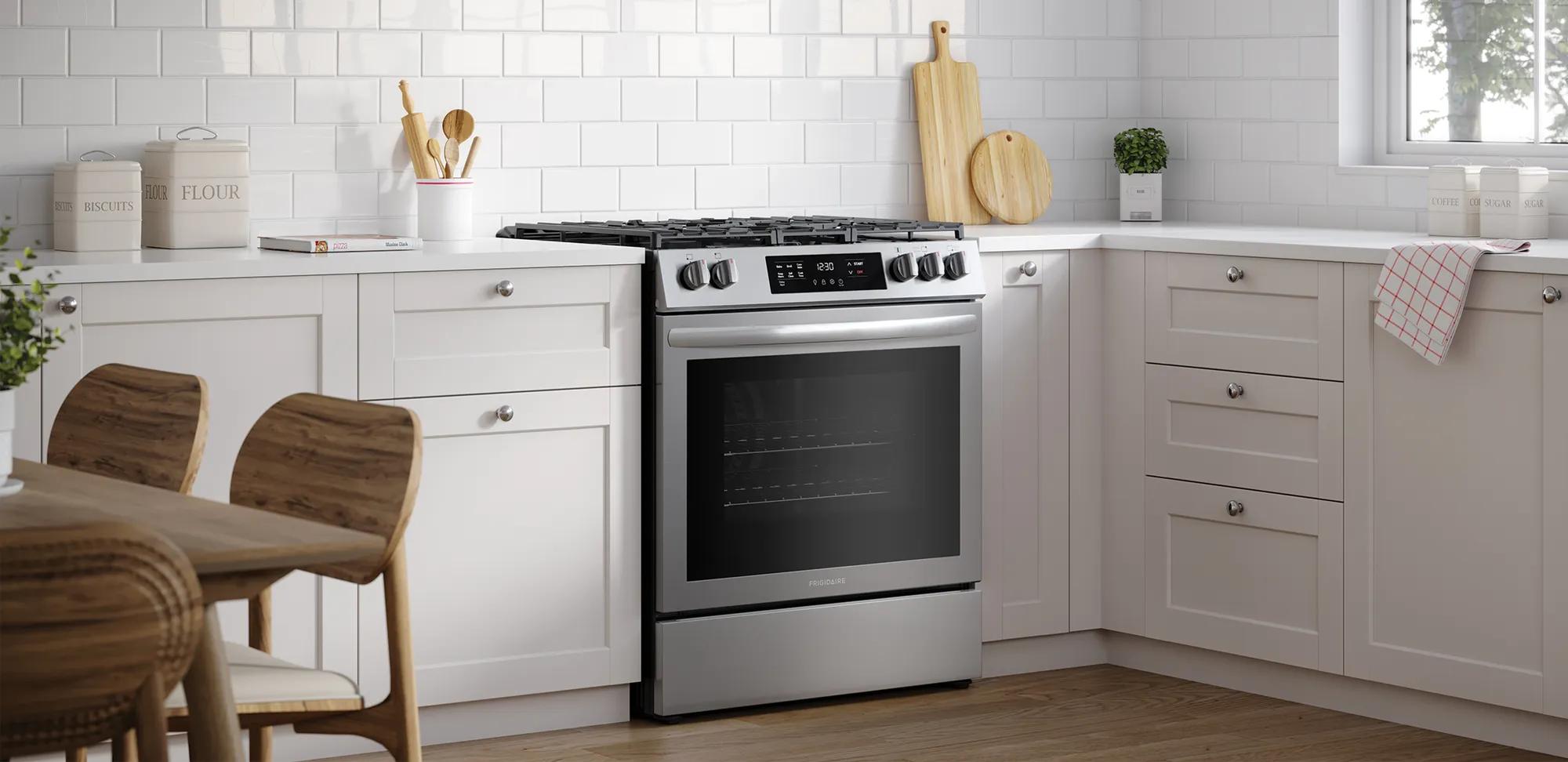 30" Front Control Gas Range with Convection Bake Stainless Steel-FCFG3083AS