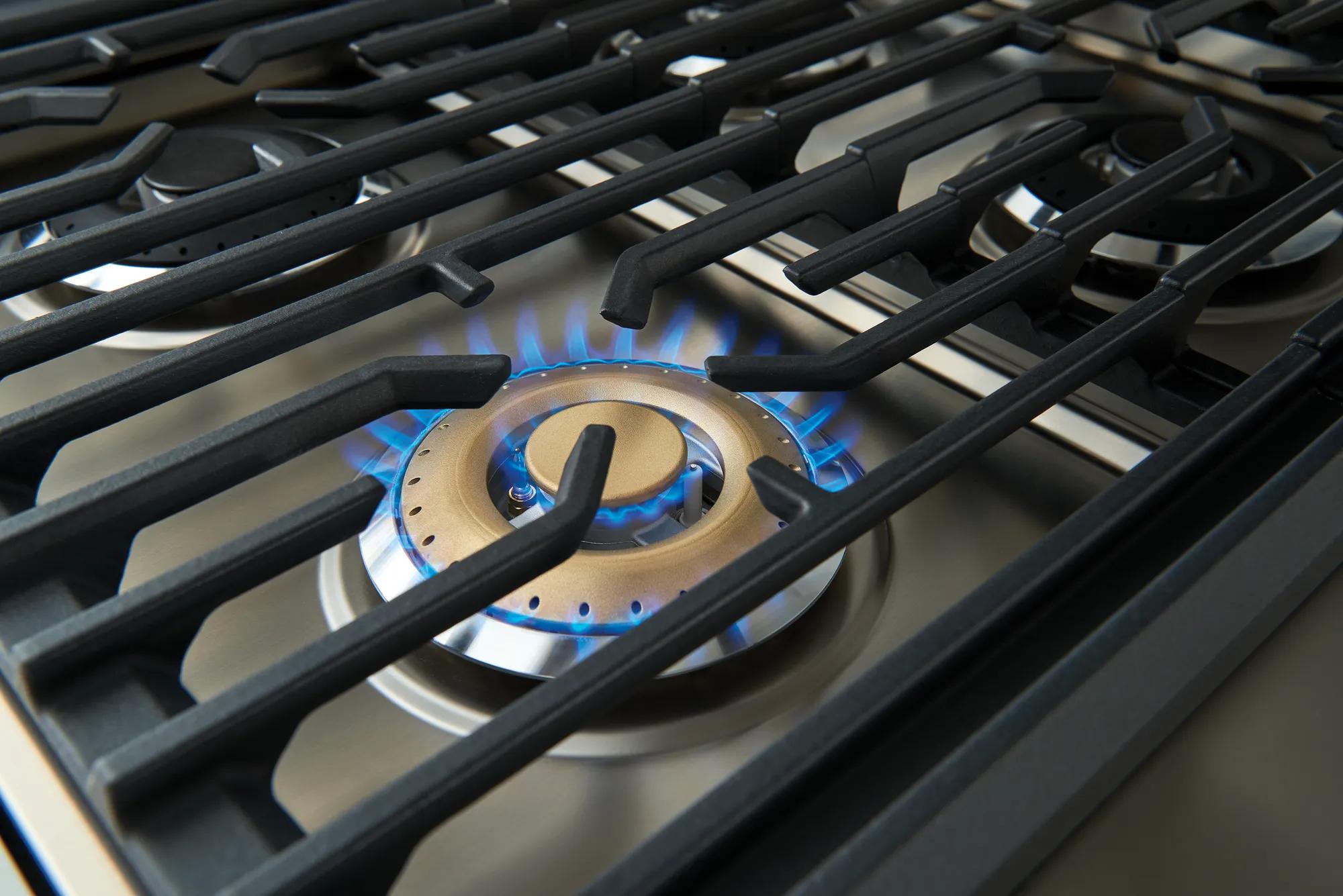 Cuisinière à gaz autoportante de 36 po à commandes frontales Acier inoxydable-PCFG3670AF