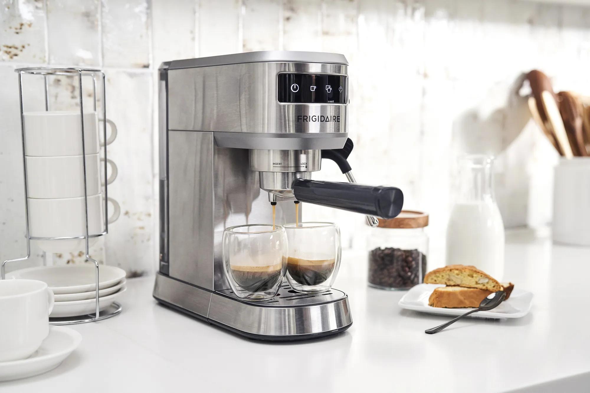 Endless espresso creations at the touch of a button