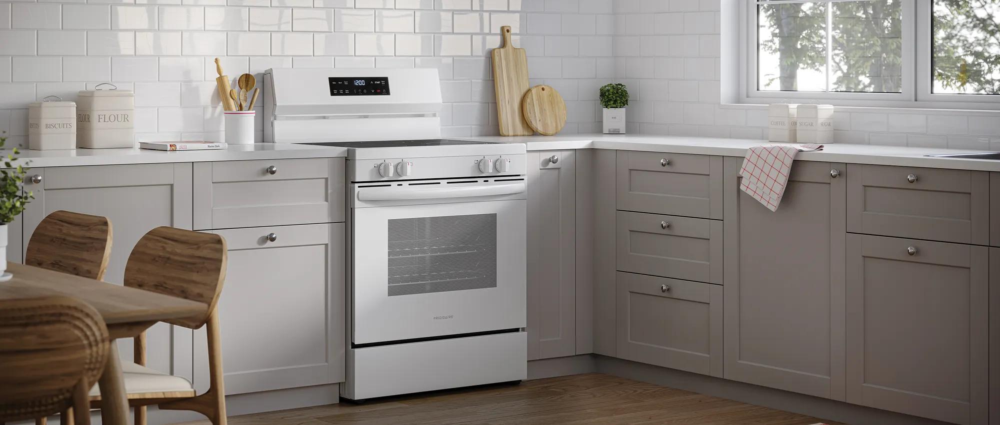 30" Electric Range with the EvenTemp® White-FCRE306CAW