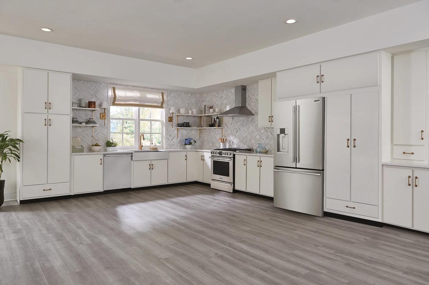 23 Cu. Ft. Counter-Depth French Door Refrigerator Stainless Steel-PRFC2383AF