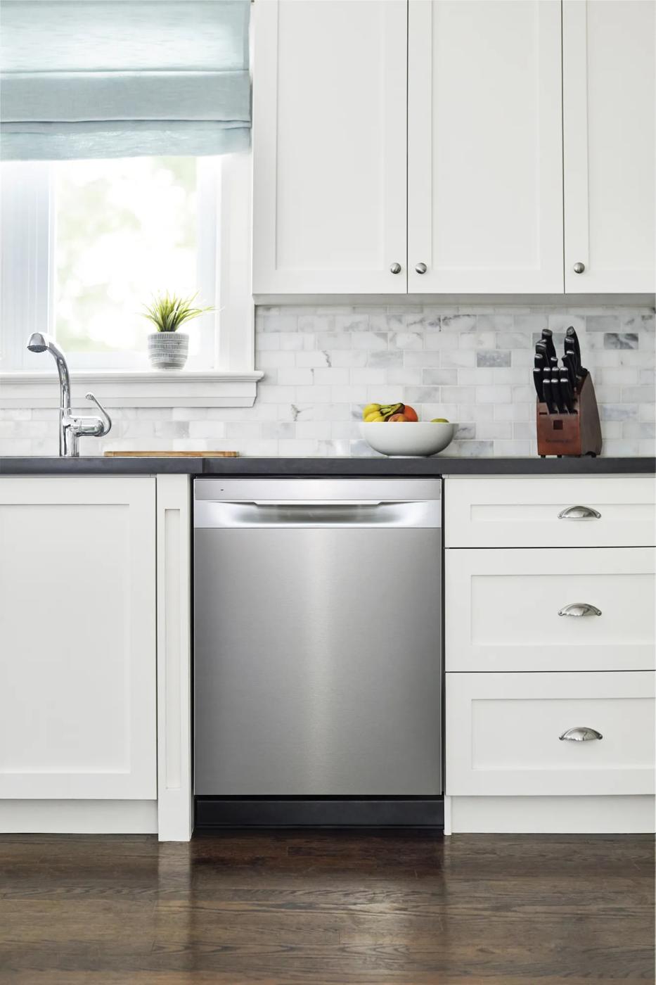 24" Dishwasher Stainless Steel-FDHP4336AS