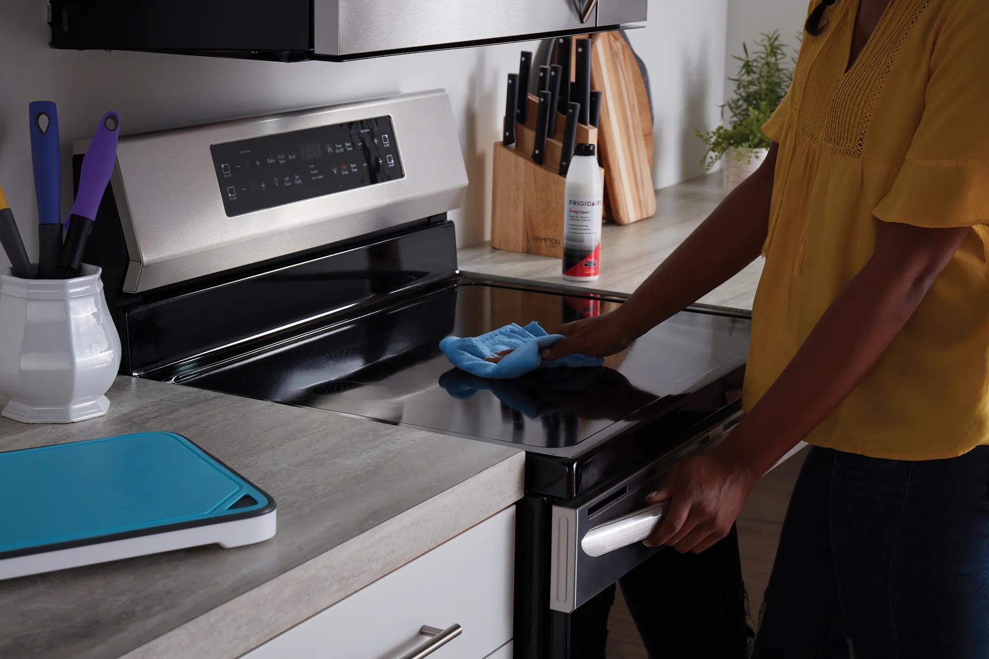 Gently Cleans Tough Stains