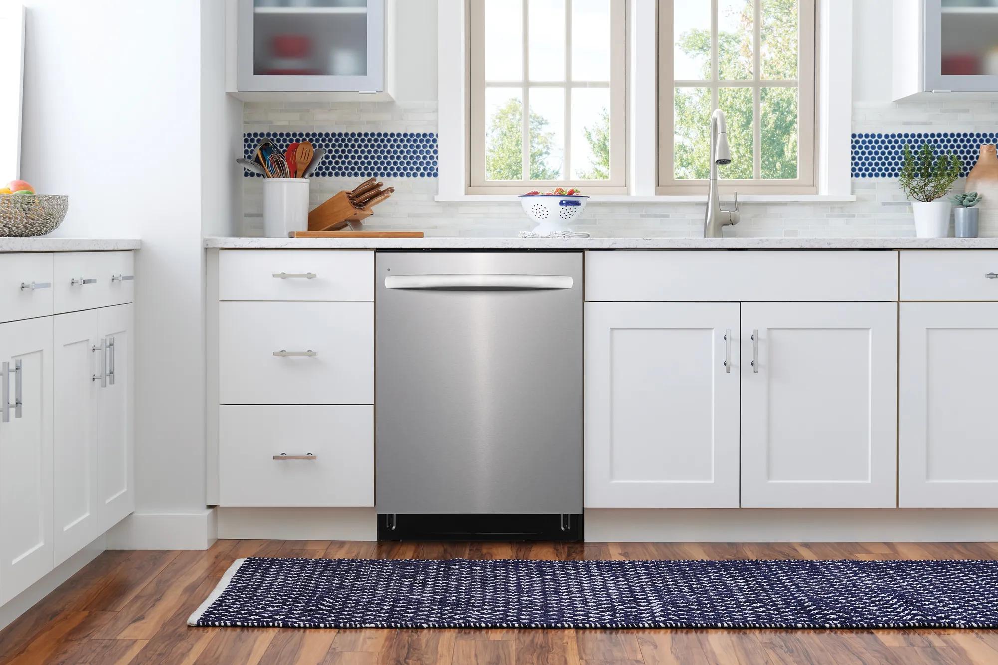 24" Dishwasher Stainless Steel-FDSH4502BF
