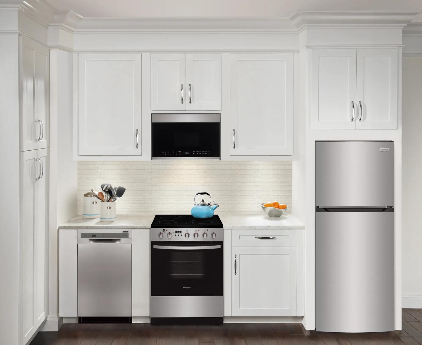 14 Cu. Ft. Top Freezer Refrigerator -FFHT1425VV