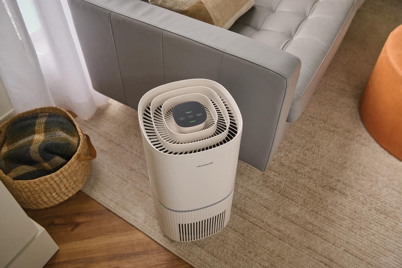 Helps freshen the air