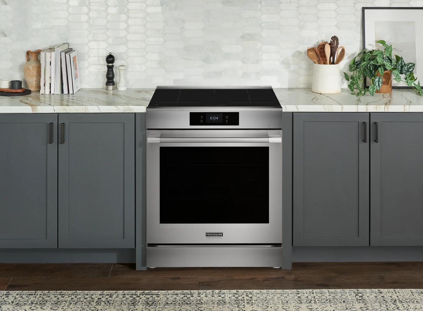Cuisinière à induction de 30 po (76,2 cm) avec pizza cuite sur pierre Acier inoxydable-PCFIC085BF