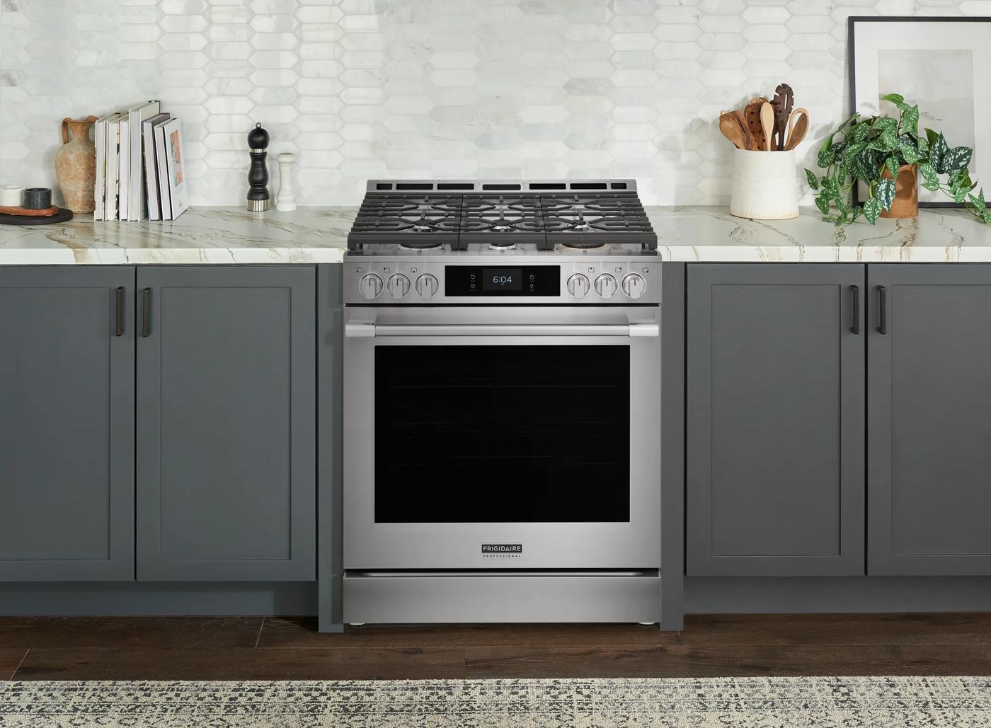 Cuisinière au gaz de 30 po (76,2 cm) avec pizza cuite sur pierre Acier inoxydable-PCFG3085BF