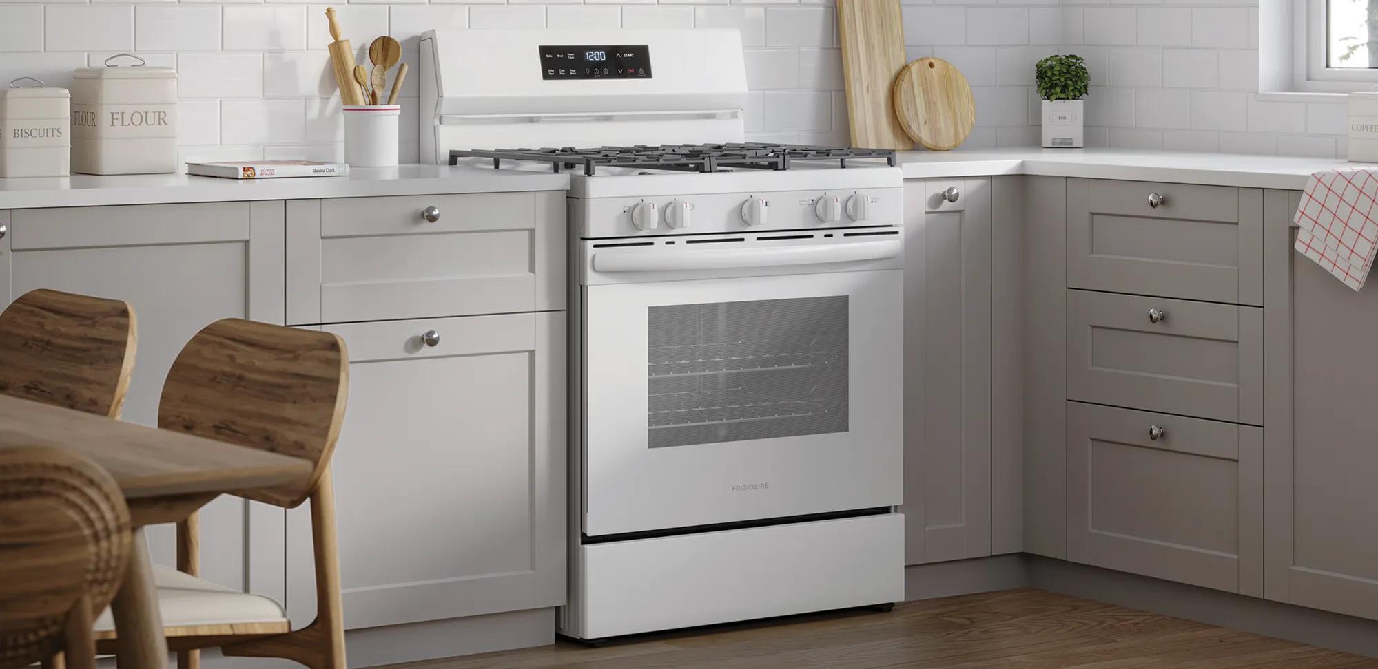 30" Gas Range with Quick Boil White-FCRG3062AW