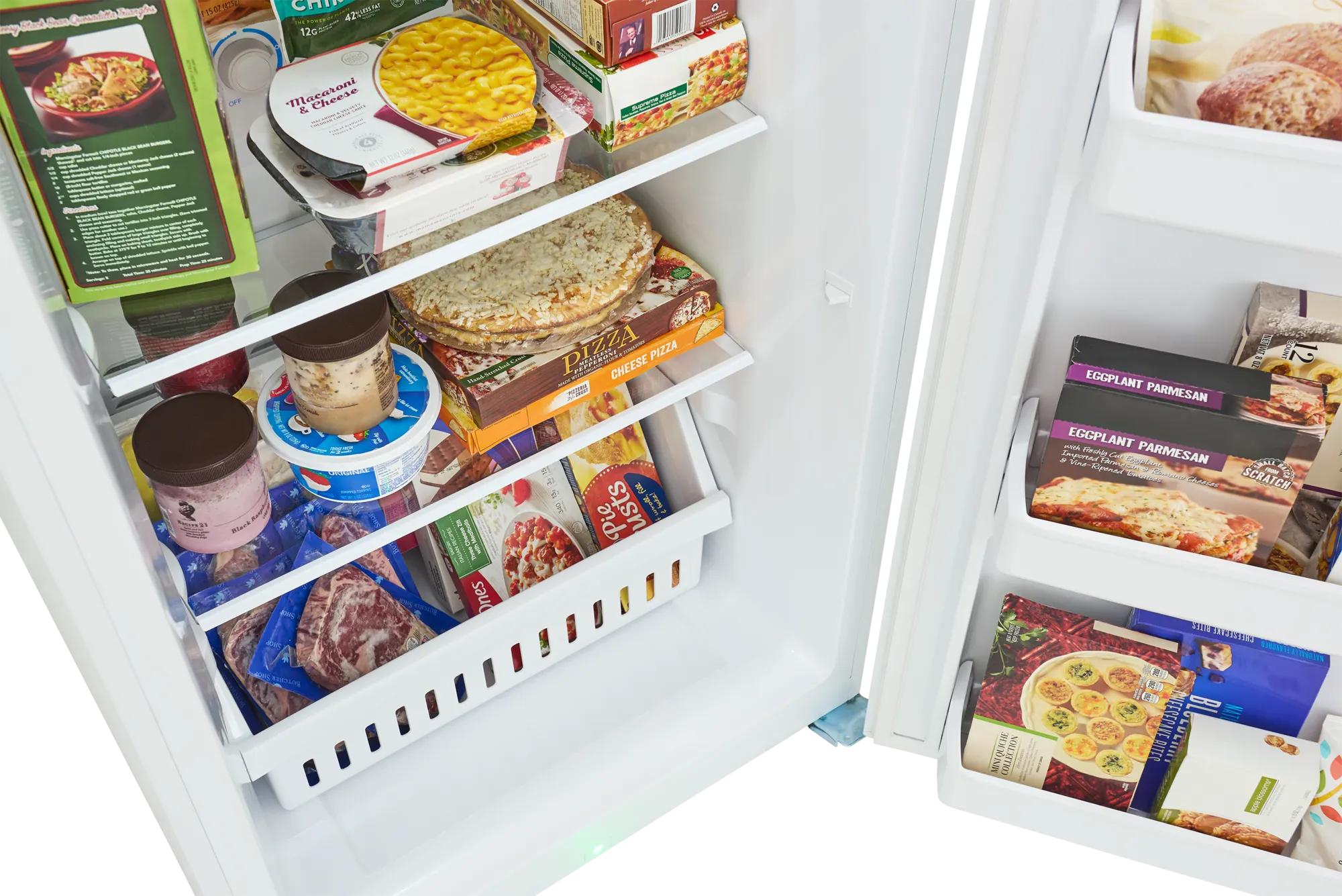 Congélateur droit convertible de 18 pi³ parfait pour le garage Blanc-FFUE1826AW