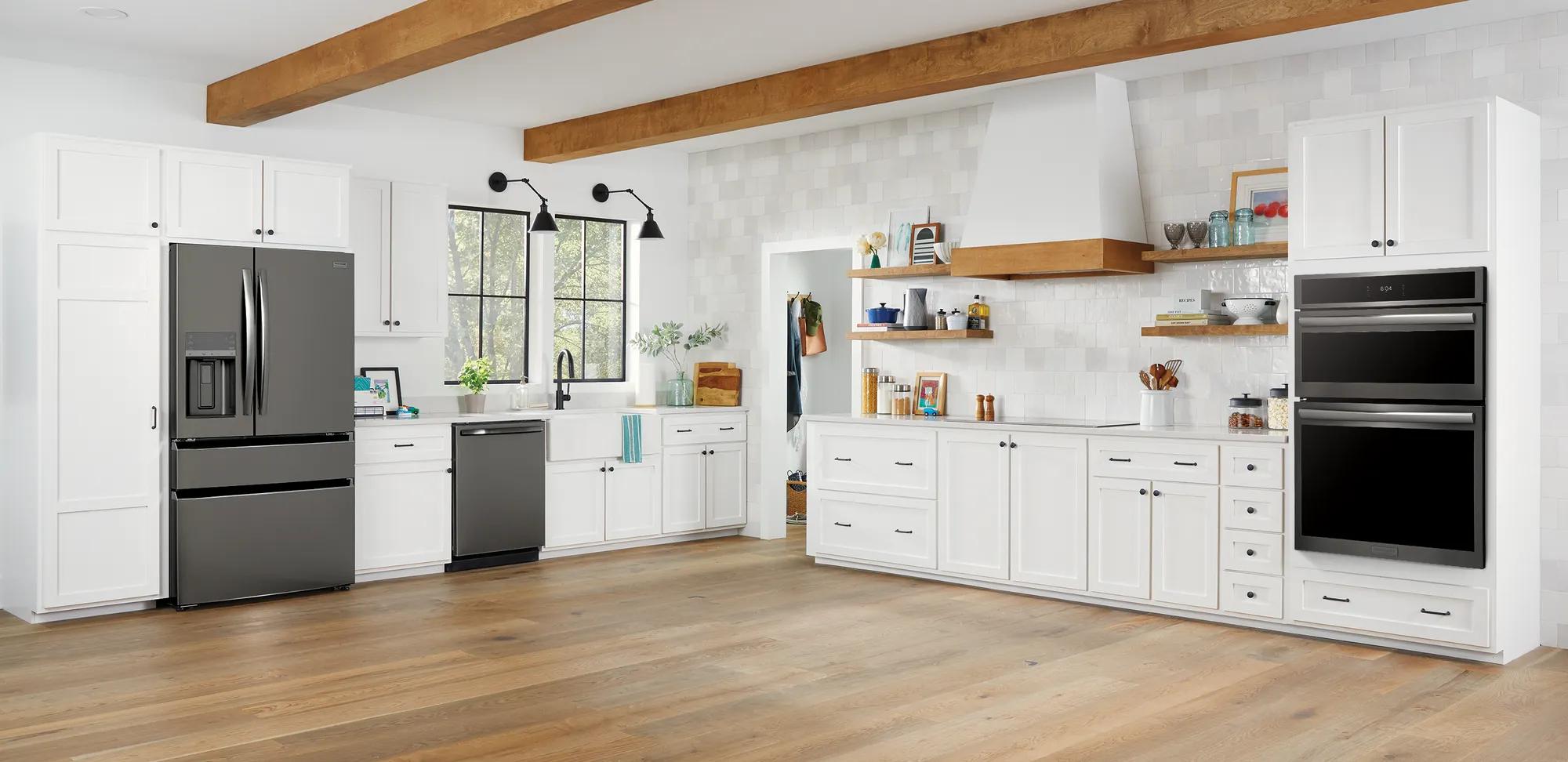 30" Electric Wall Oven and Microwave Combination Black Stainless Steel-GCWM3067AD