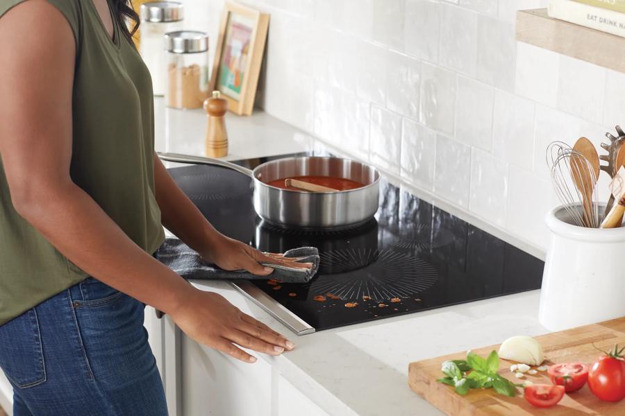 Easy-to-Clean Cooktop