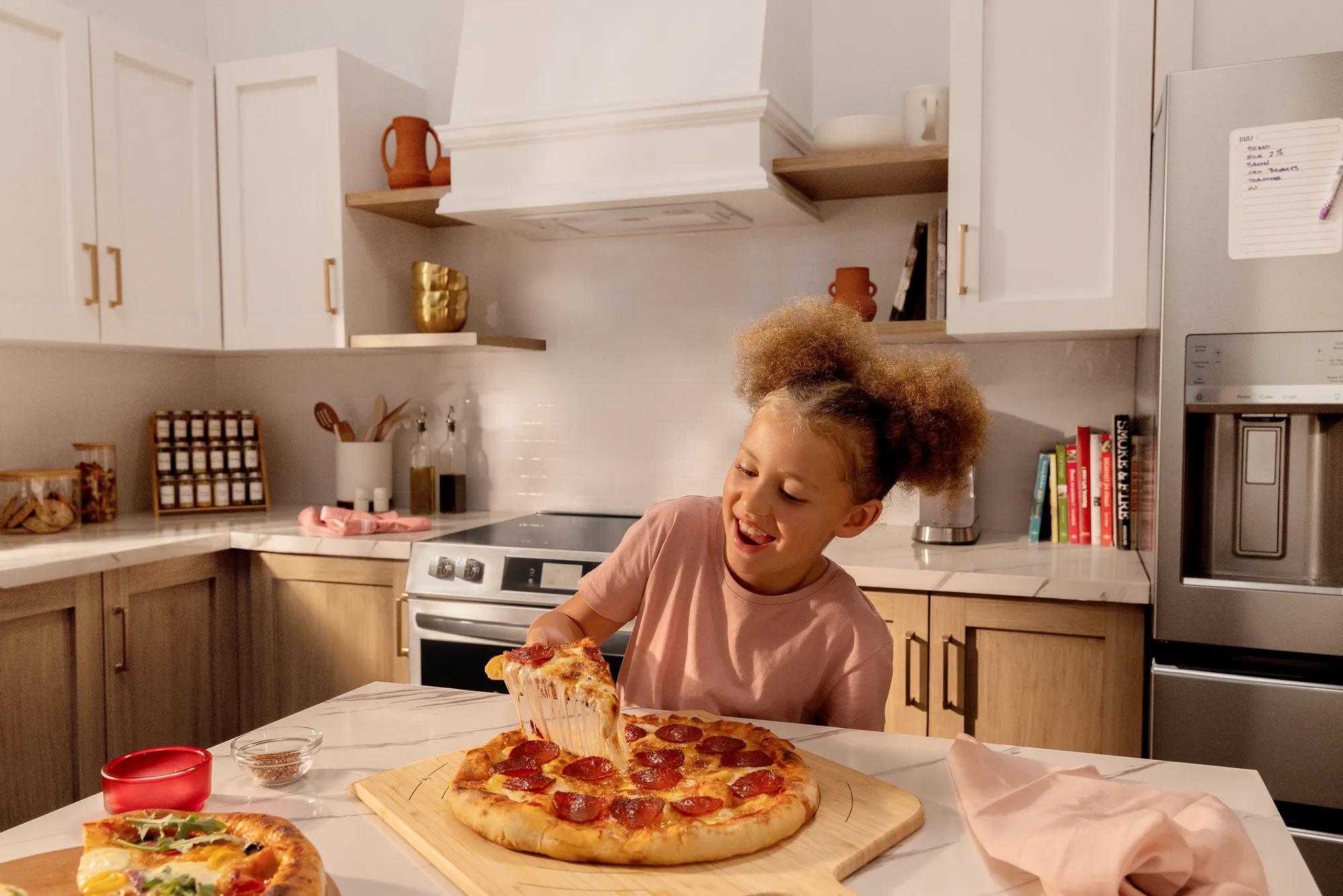 Pizza Peel - Bamboo Walnut Brown-5304539430 | Frigidaire Gallery
